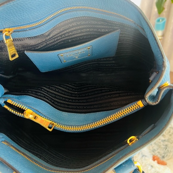 Prada Vitello Daino Tote/Handbag Colbalto Blue - Picture 11 of 13